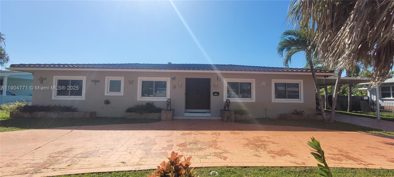 PEMBROKE RANCHES - Residential