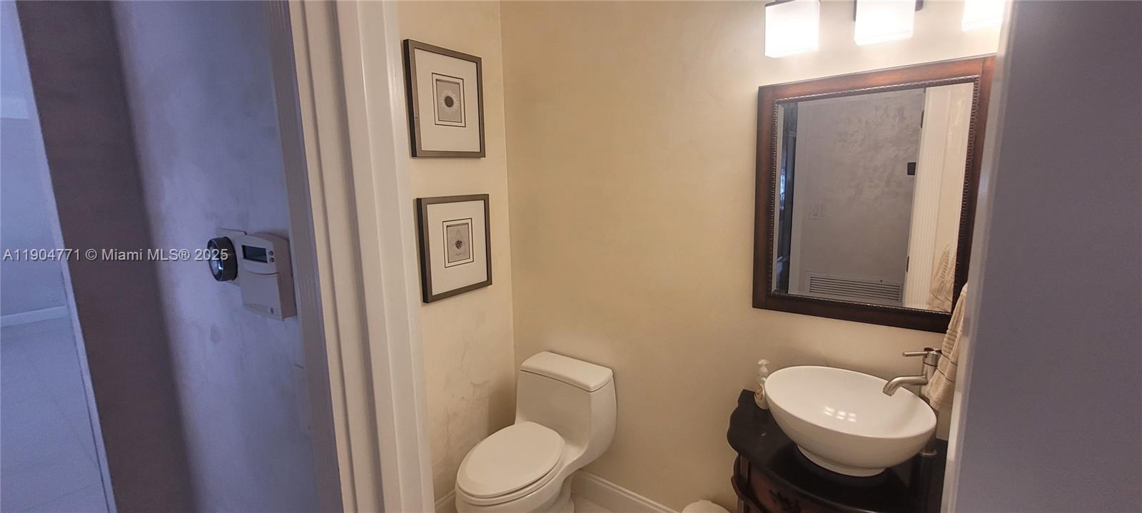 PEMBROKE RANCHES - Residential