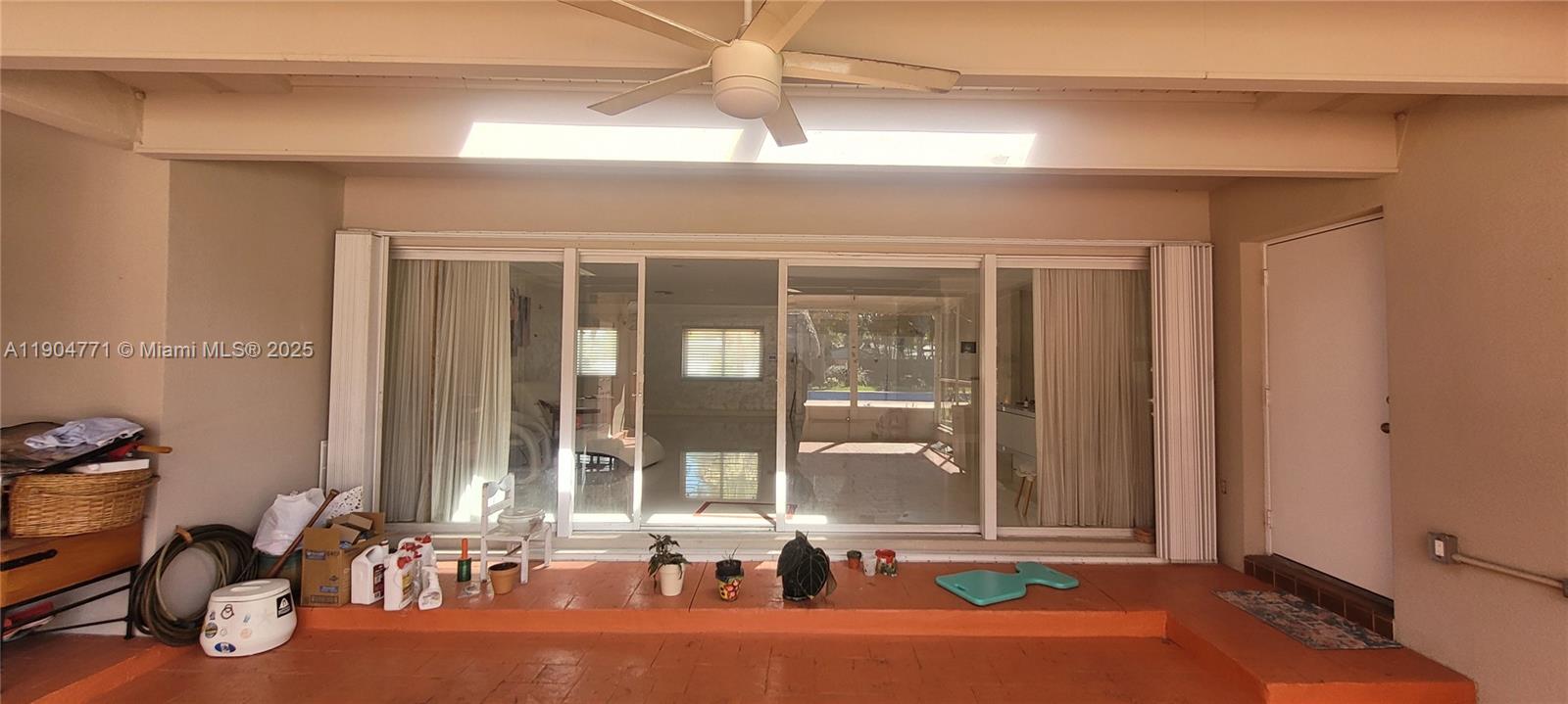 PEMBROKE RANCHES - Residential