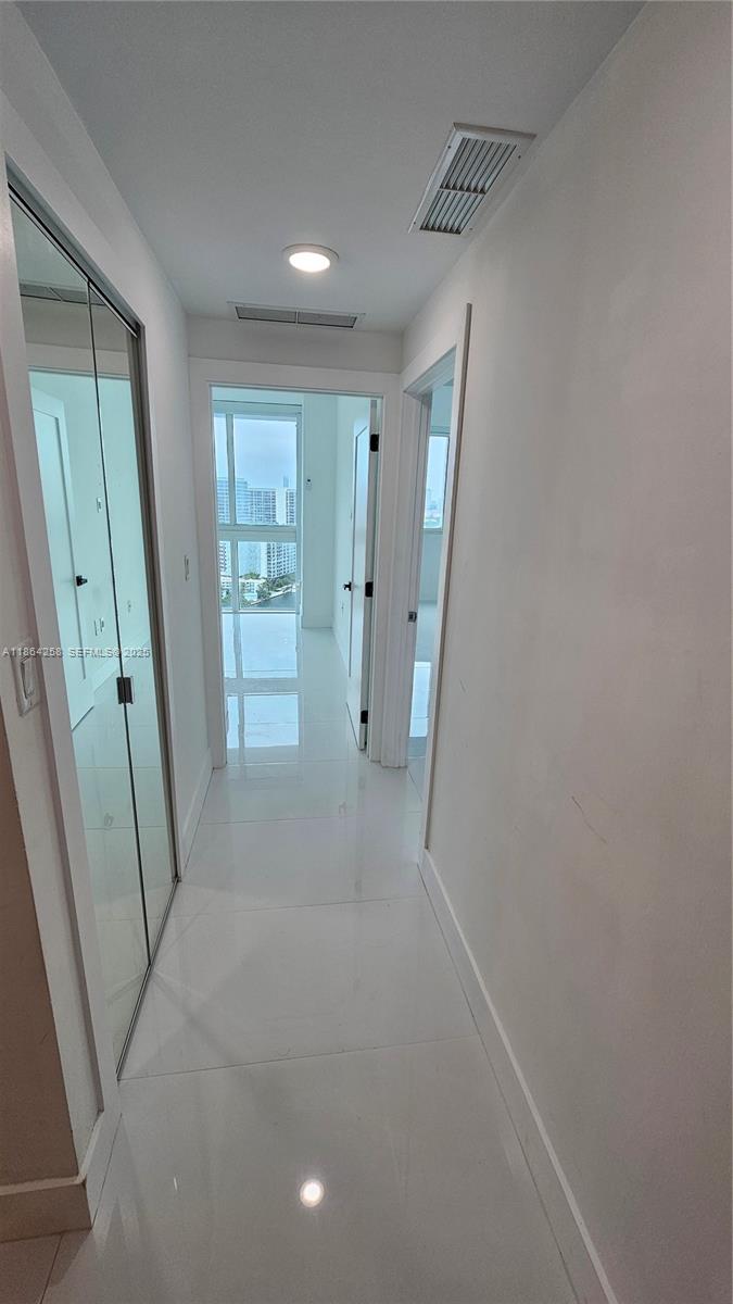 TERRAZAS RIVERPARK VILLAG - Residential