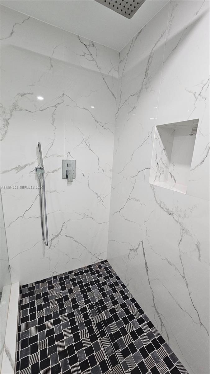 TERRAZAS RIVERPARK VILLAG - Residential