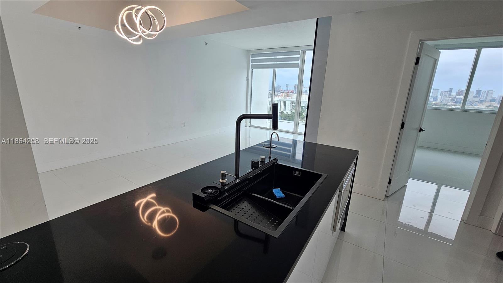 TERRAZAS RIVERPARK VILLAG - Residential