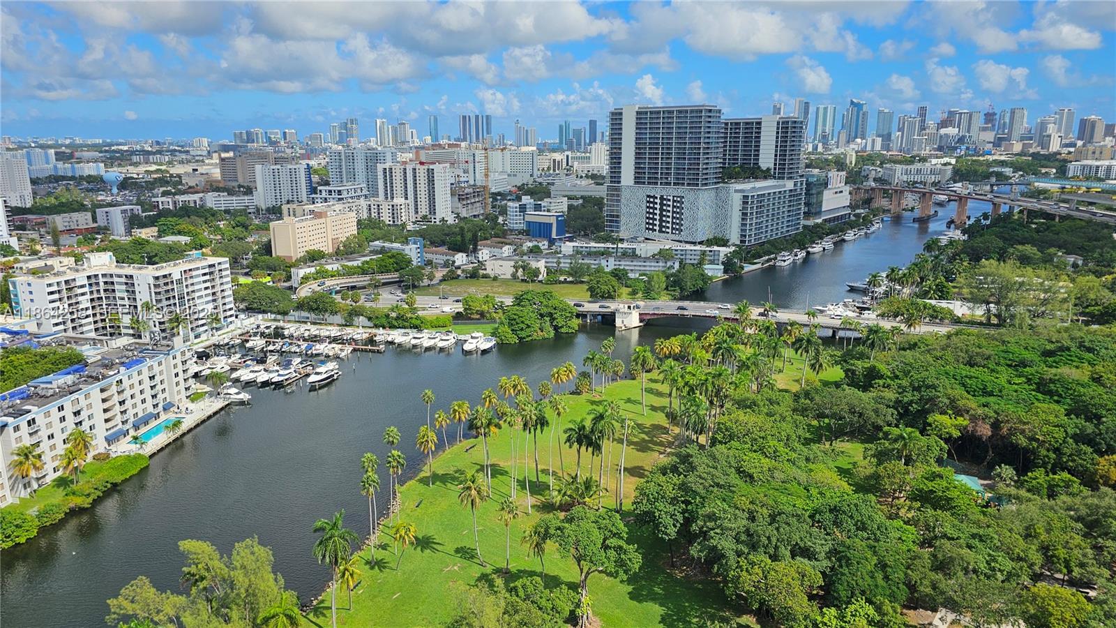 TERRAZAS RIVERPARK VILLAG - Residential