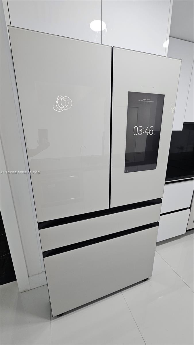 TERRAZAS RIVERPARK VILLAG - Residential