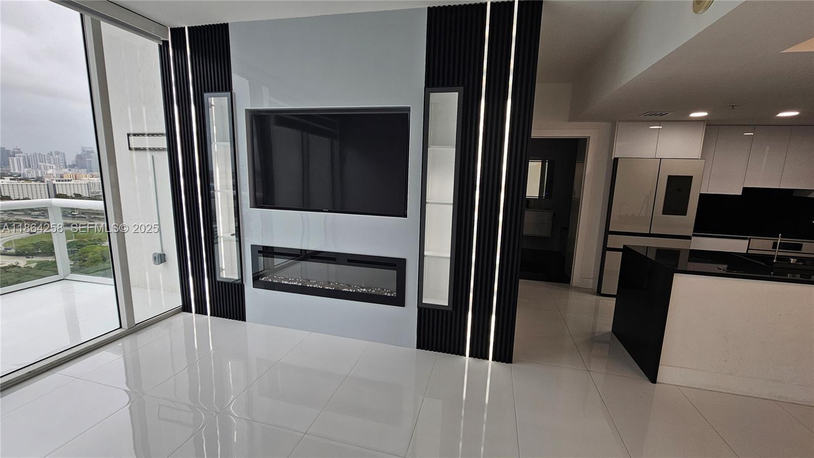 TERRAZAS RIVERPARK VILLAG - Residential