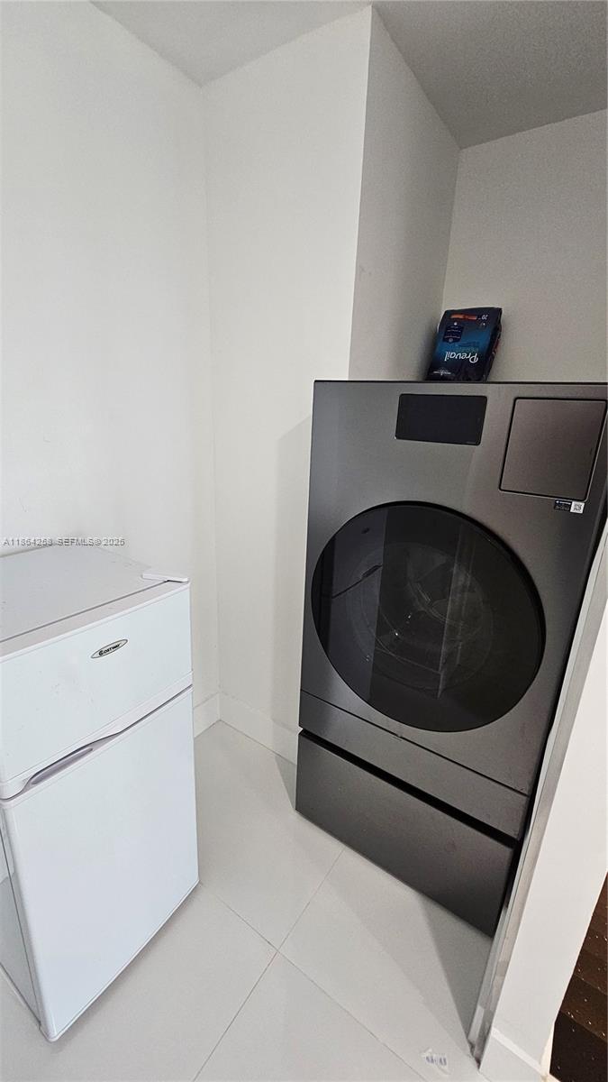 TERRAZAS RIVERPARK VILLAG - Residential