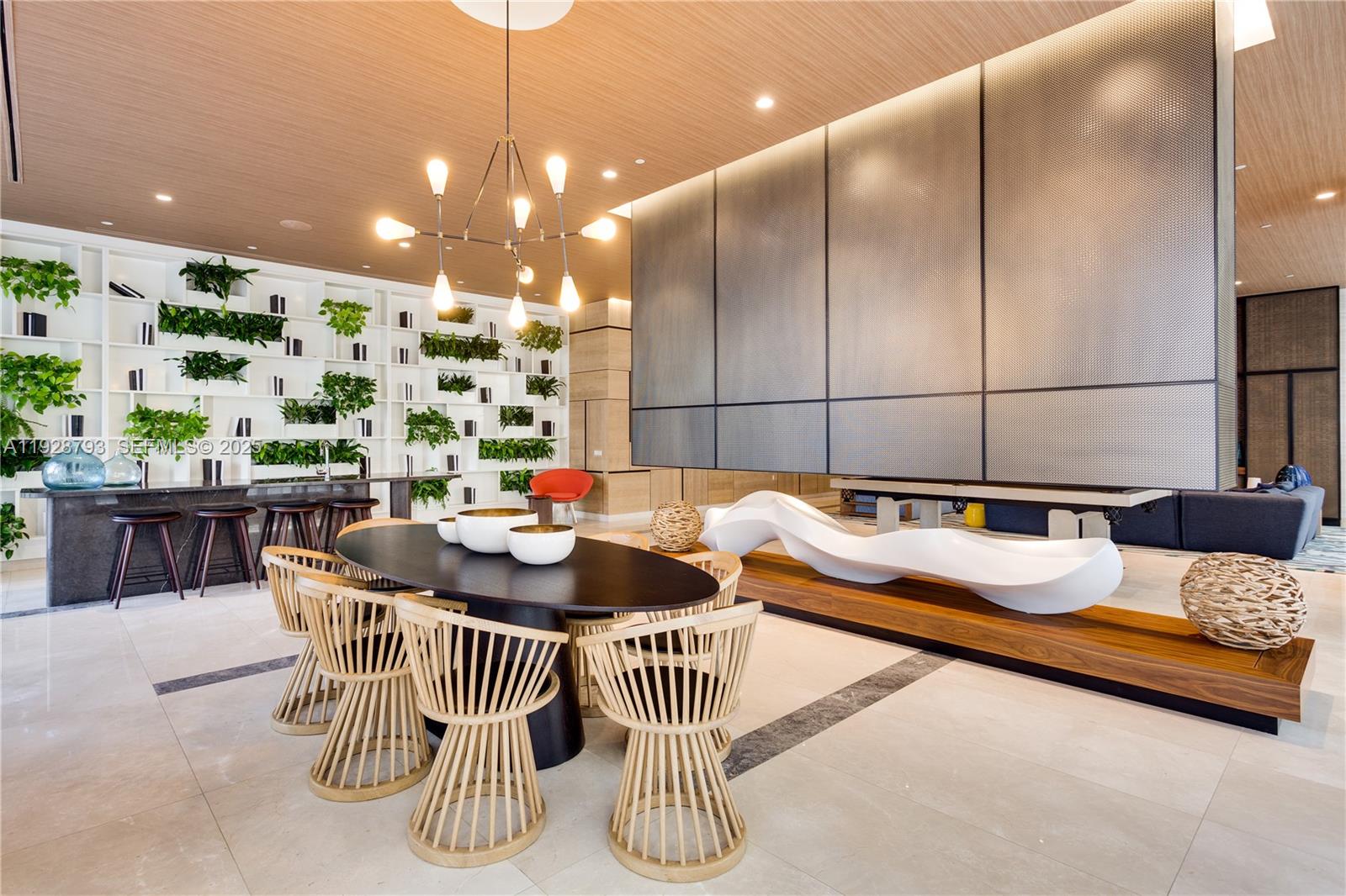 BRICKELL HEIGHTS EAST CON - Residential Lease