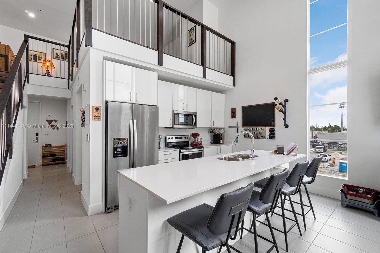 URBAN VILLAGE AT 5TH AVE - Residential Lease