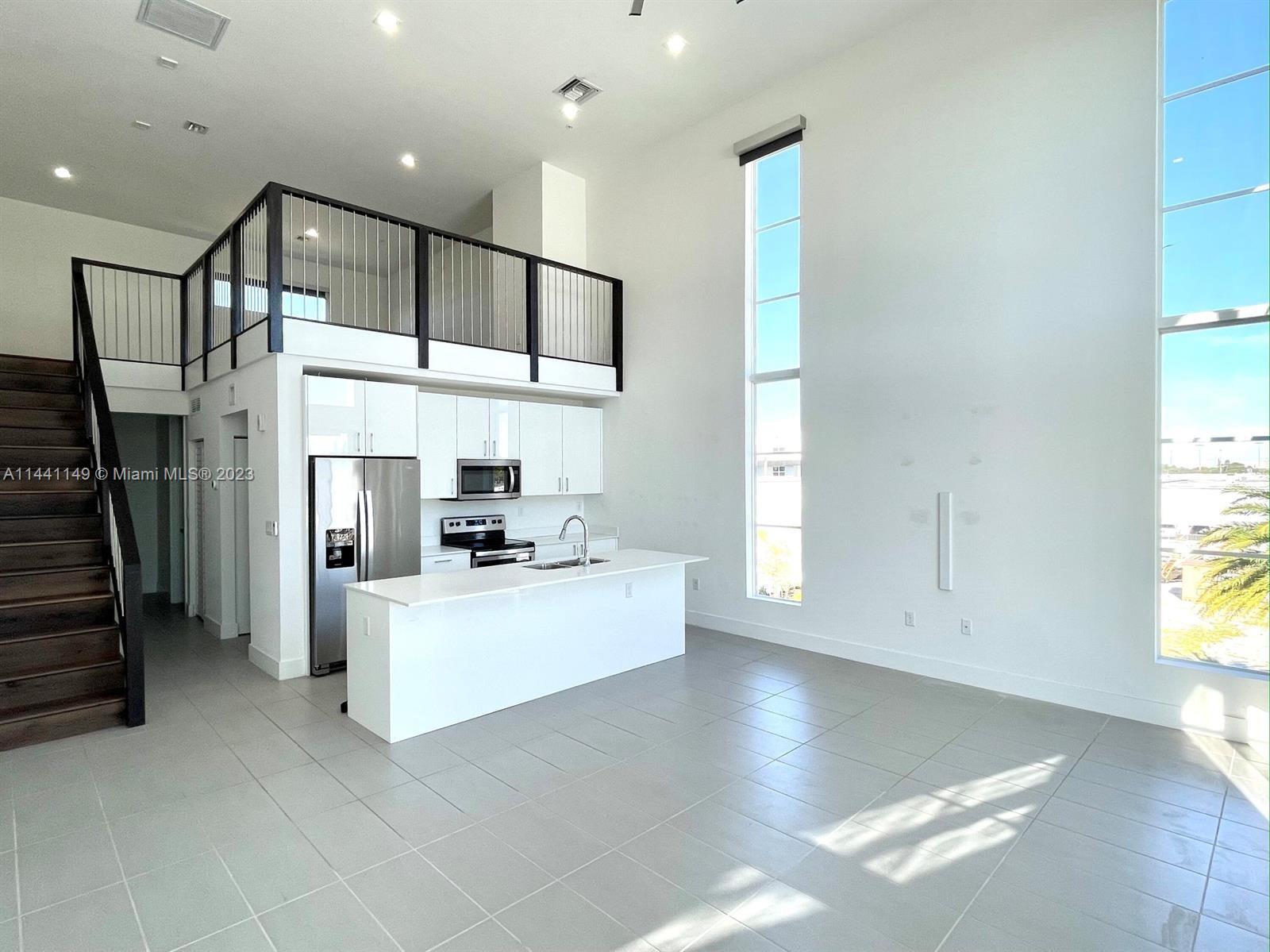 URBAN VILLAGE AT 5TH AVE - Residential Lease