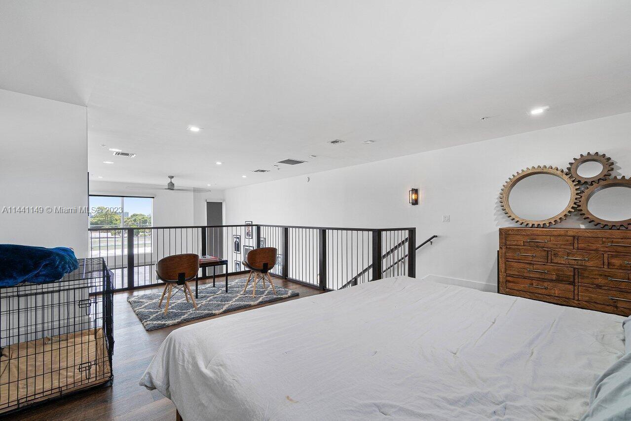 URBAN VILLAGE AT 5TH AVE - Residential Lease