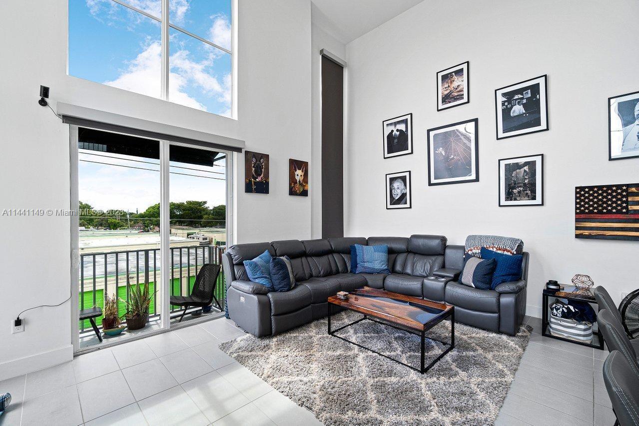 URBAN VILLAGE AT 5TH AVE - Residential Lease