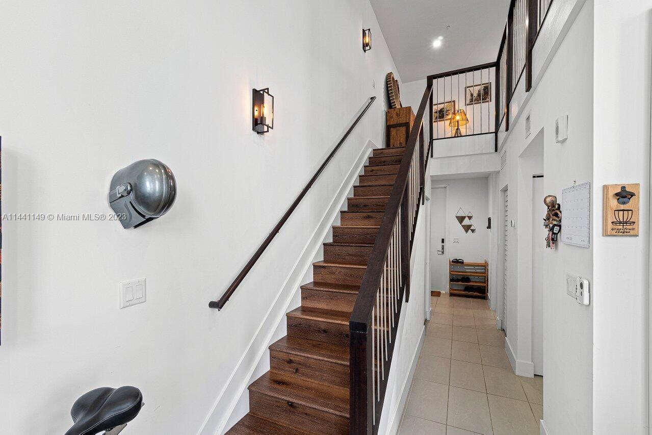URBAN VILLAGE AT 5TH AVE - Residential Lease