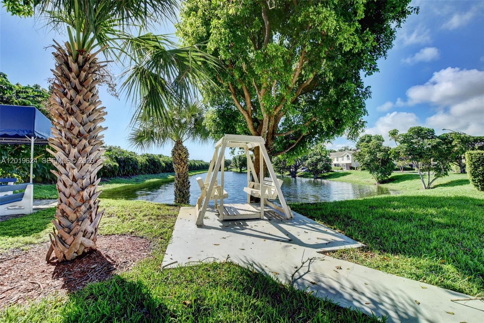 WATERSIDE VILLAGE OF PALM - Residential