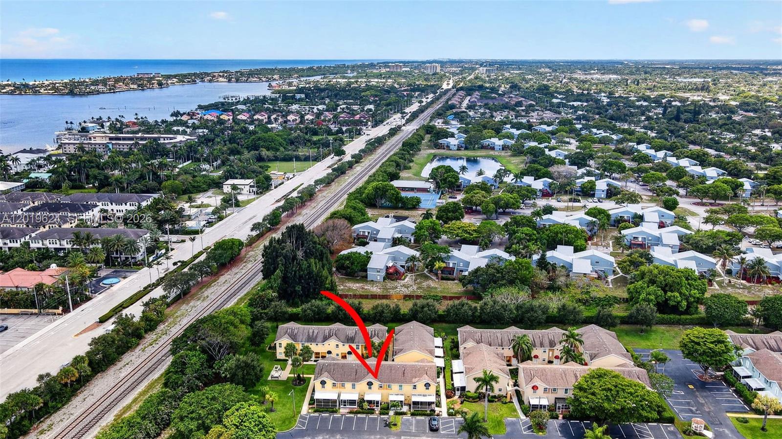 WATERSIDE VILLAGE OF PALM - Residential