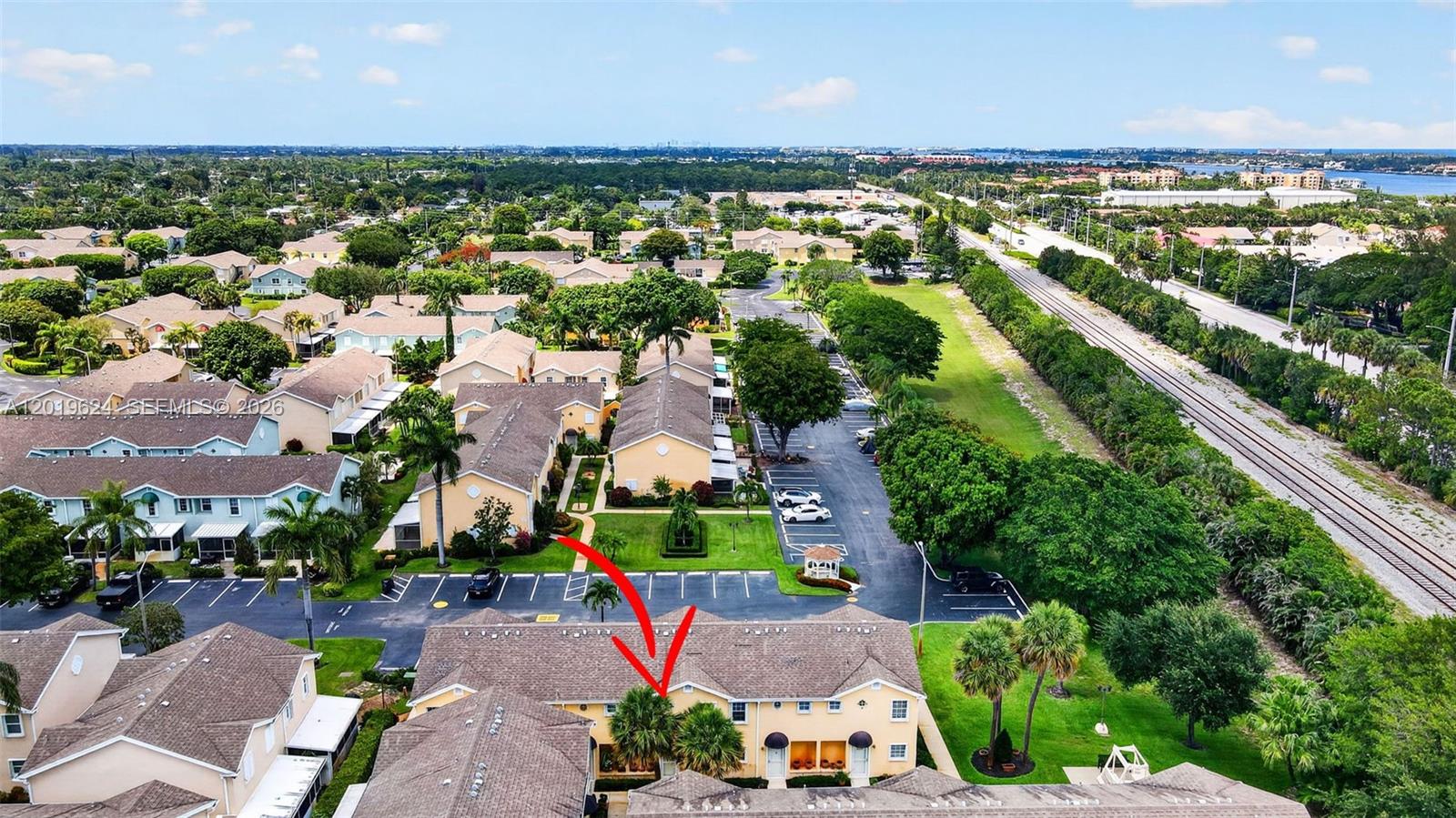 WATERSIDE VILLAGE OF PALM - Residential