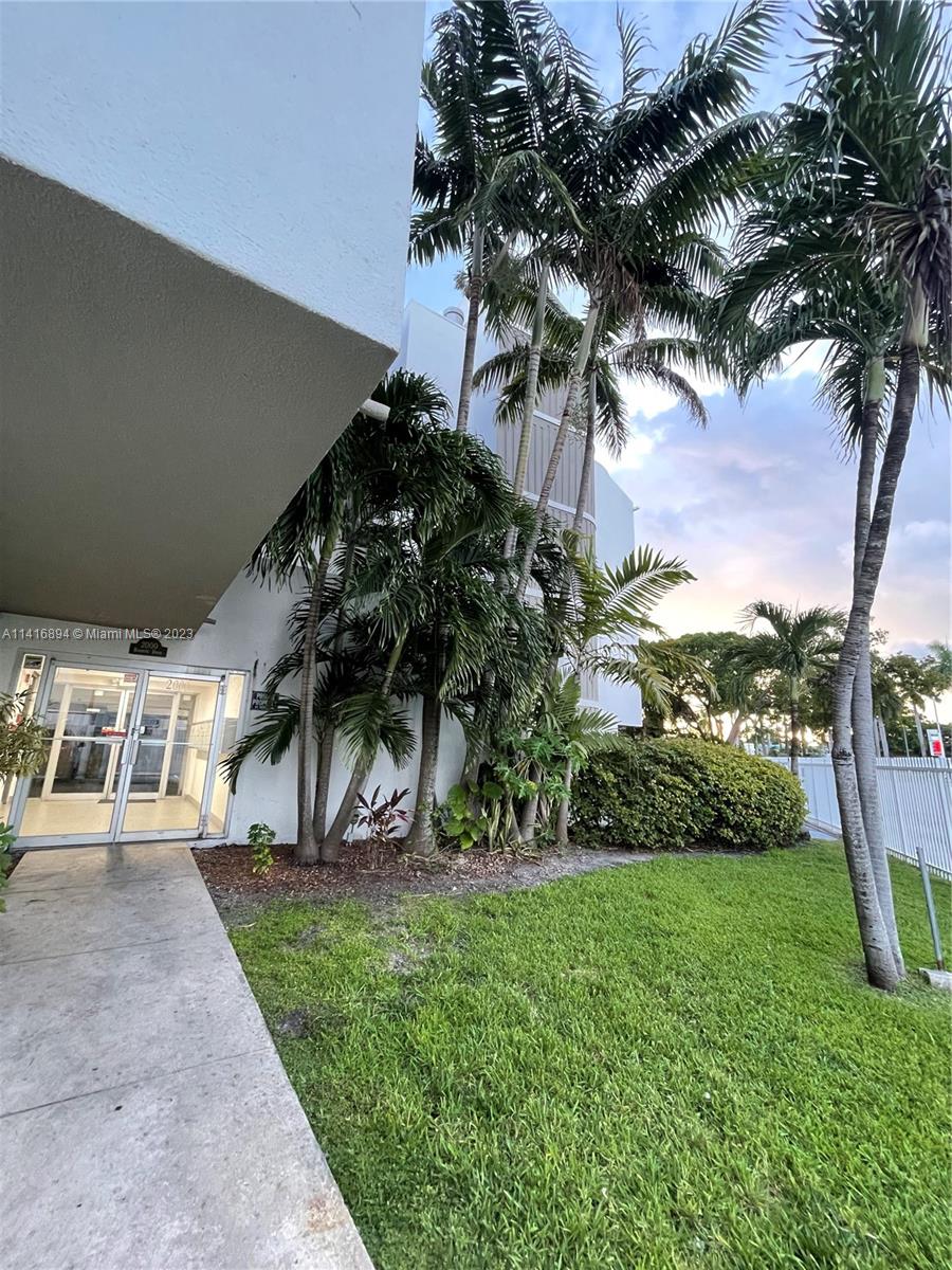 NORMANDY PLACE CONDO - Residential