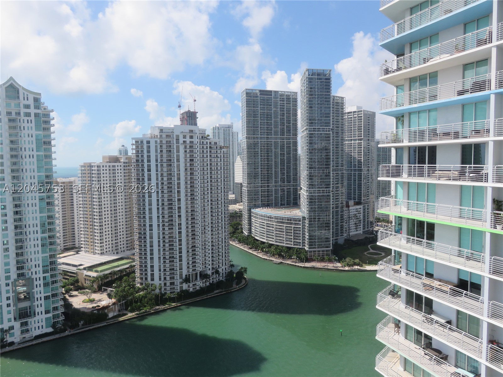 335 S Biscayne Blvd 3503