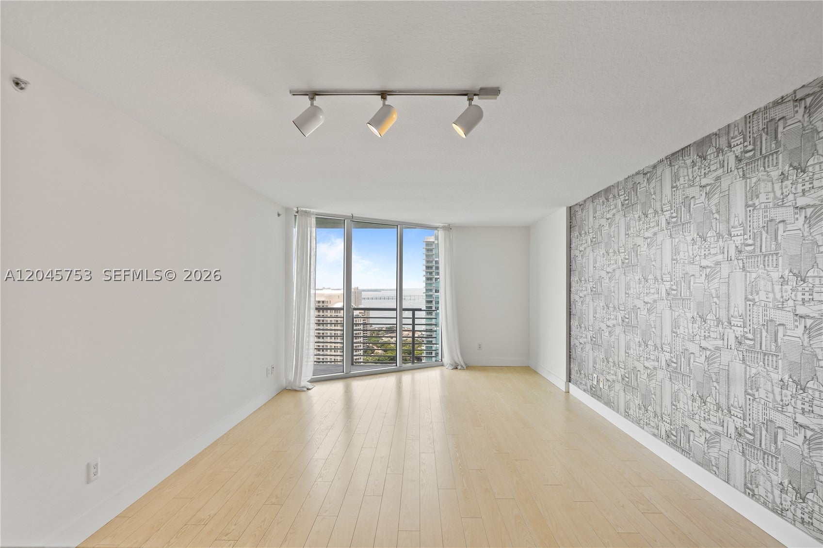 335 S Biscayne Blvd 3503