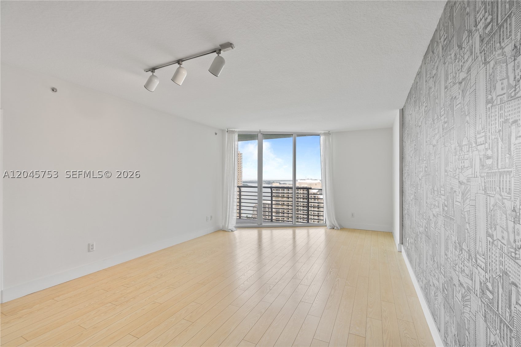 335 S Biscayne Blvd 3503