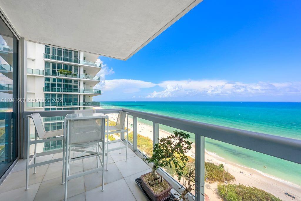 NORTH CARILLON BEACH COND - Residential