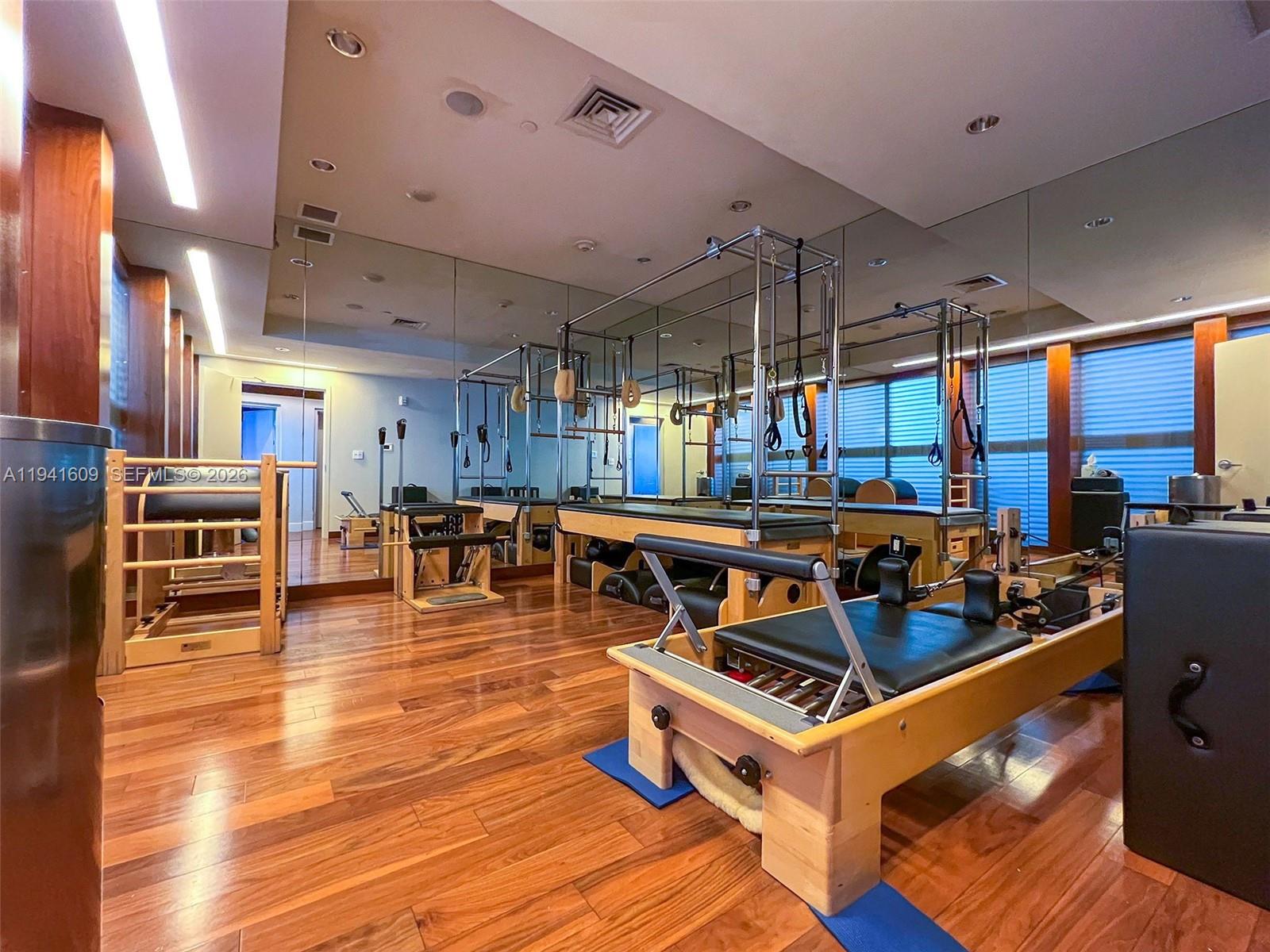 NORTH CARILLON BEACH COND - Residential