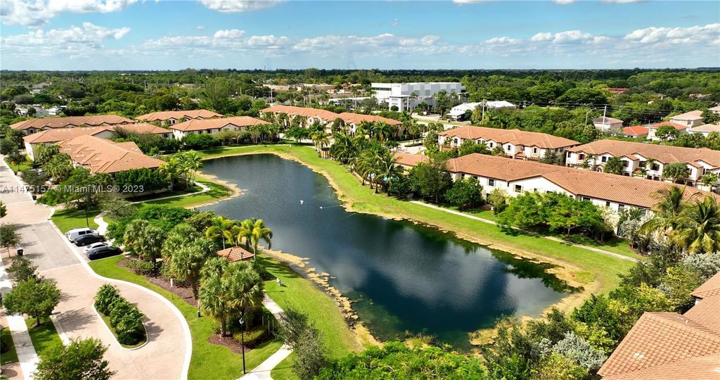 Photo of 3962 Devenshire Ct, Coconut Creek, FL 33073 (MLS # A11475157)