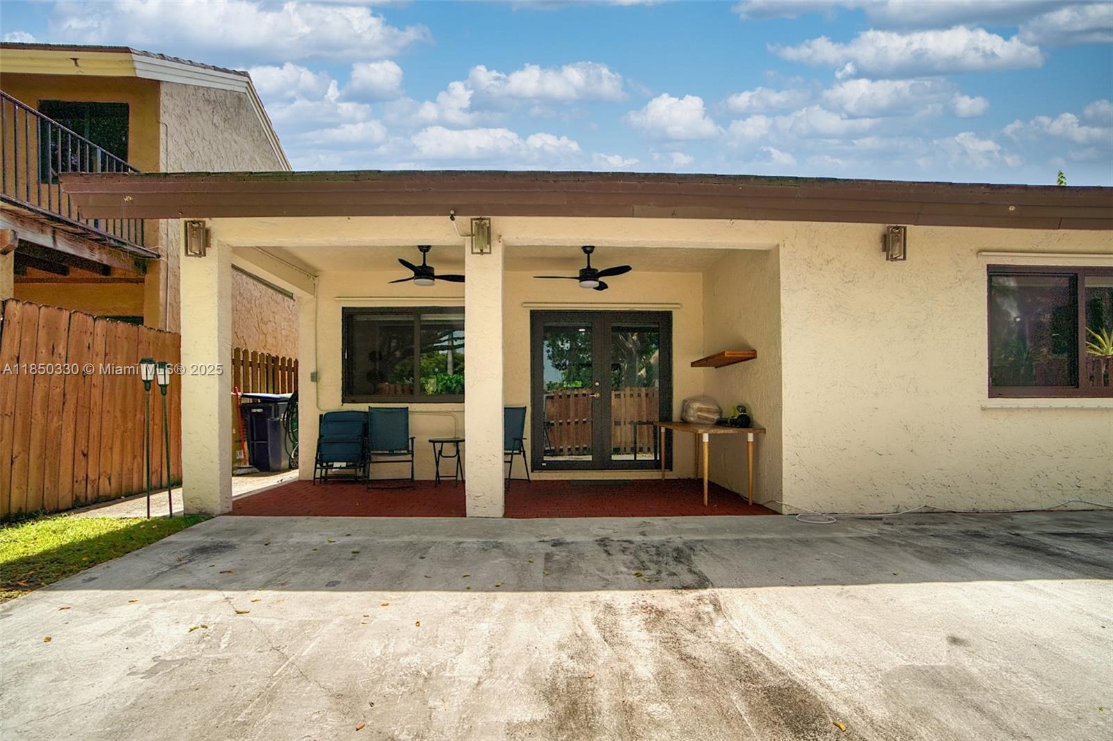 HAMMOCKS SEC 2 - Residential