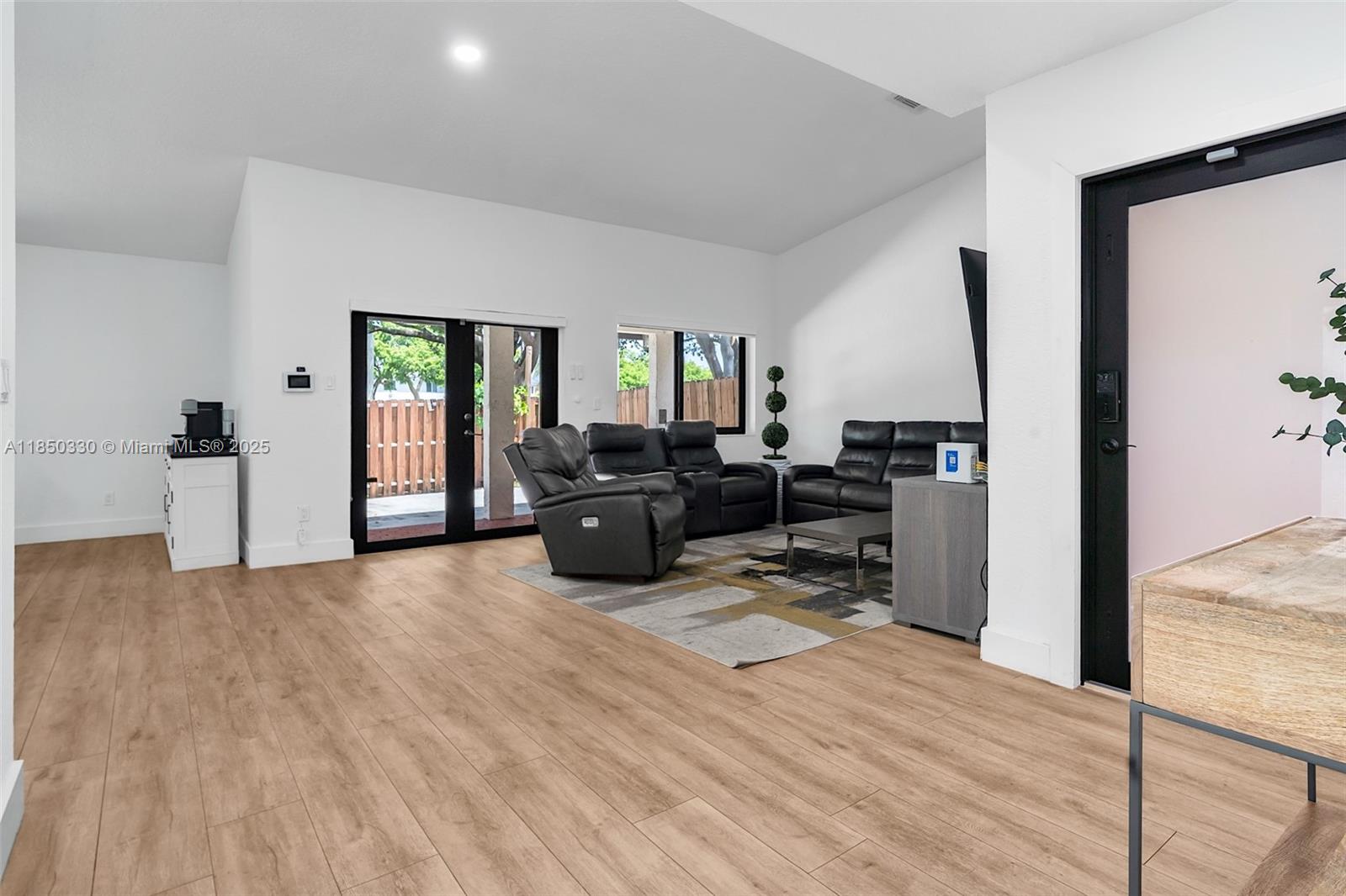 HAMMOCKS SEC 2 - Residential