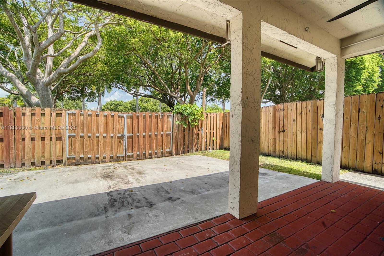 HAMMOCKS SEC 2 - Residential