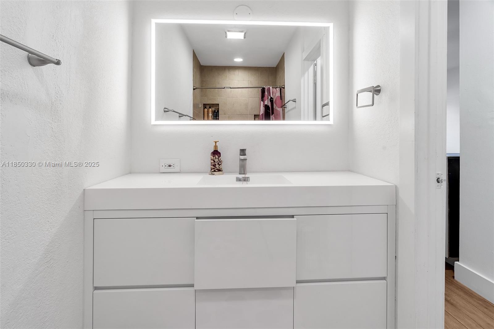 HAMMOCKS SEC 2 - Residential