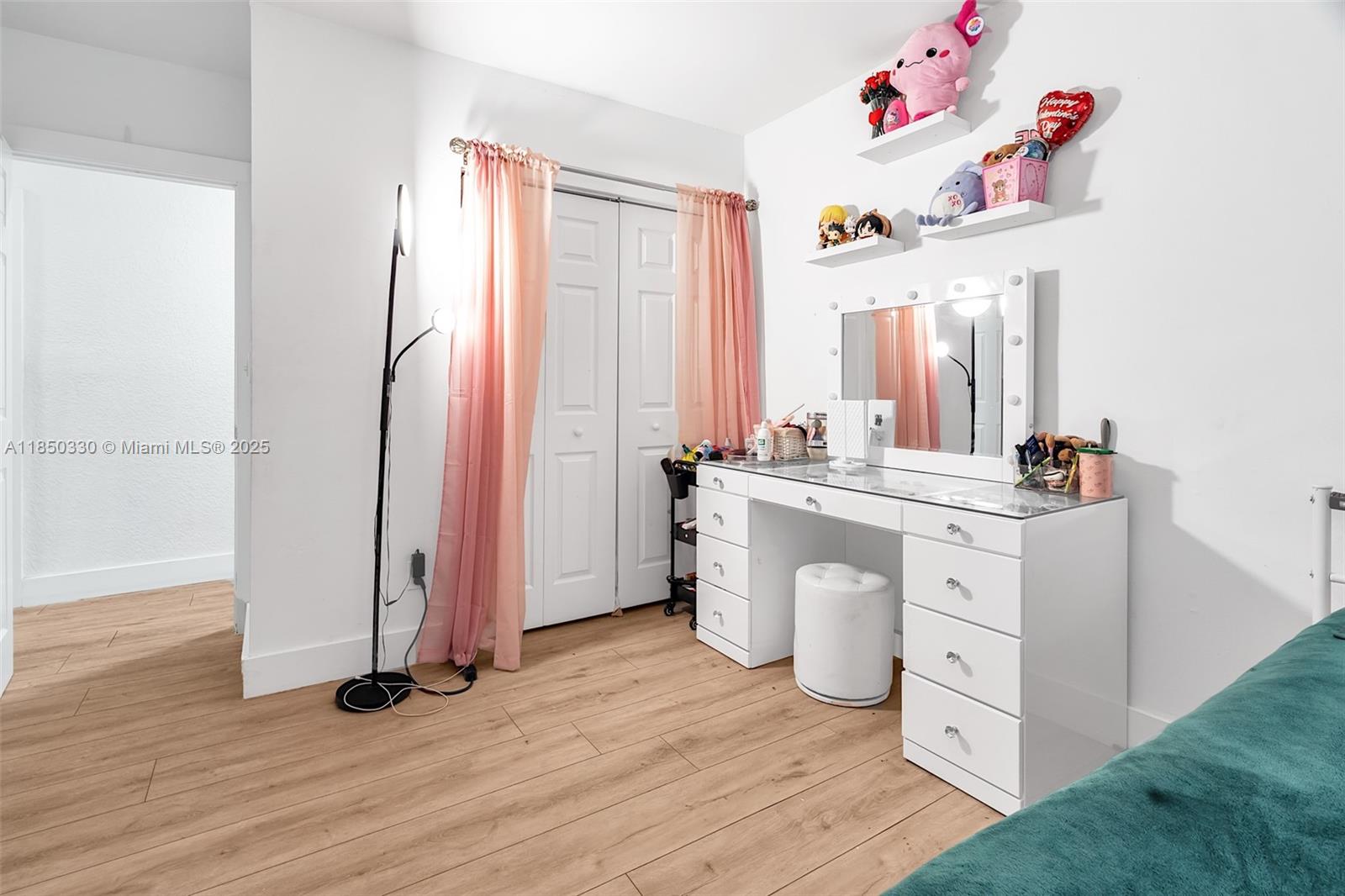 HAMMOCKS SEC 2 - Residential