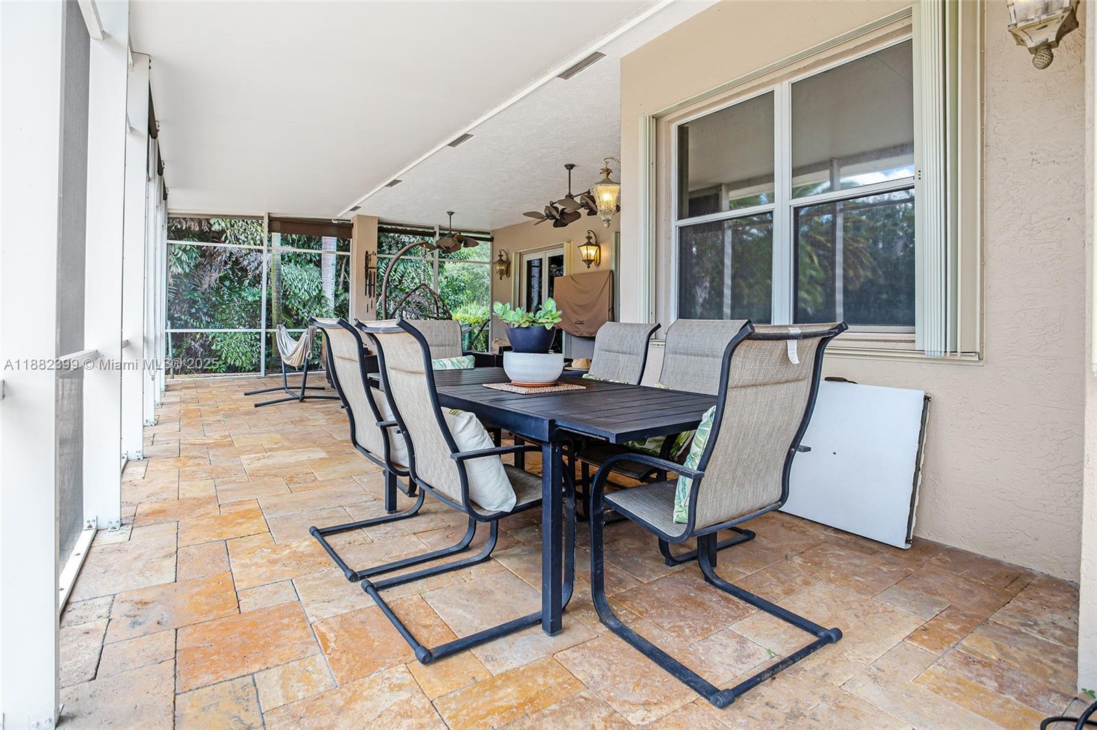 SELIGMAN-KIA ACRES - Residential