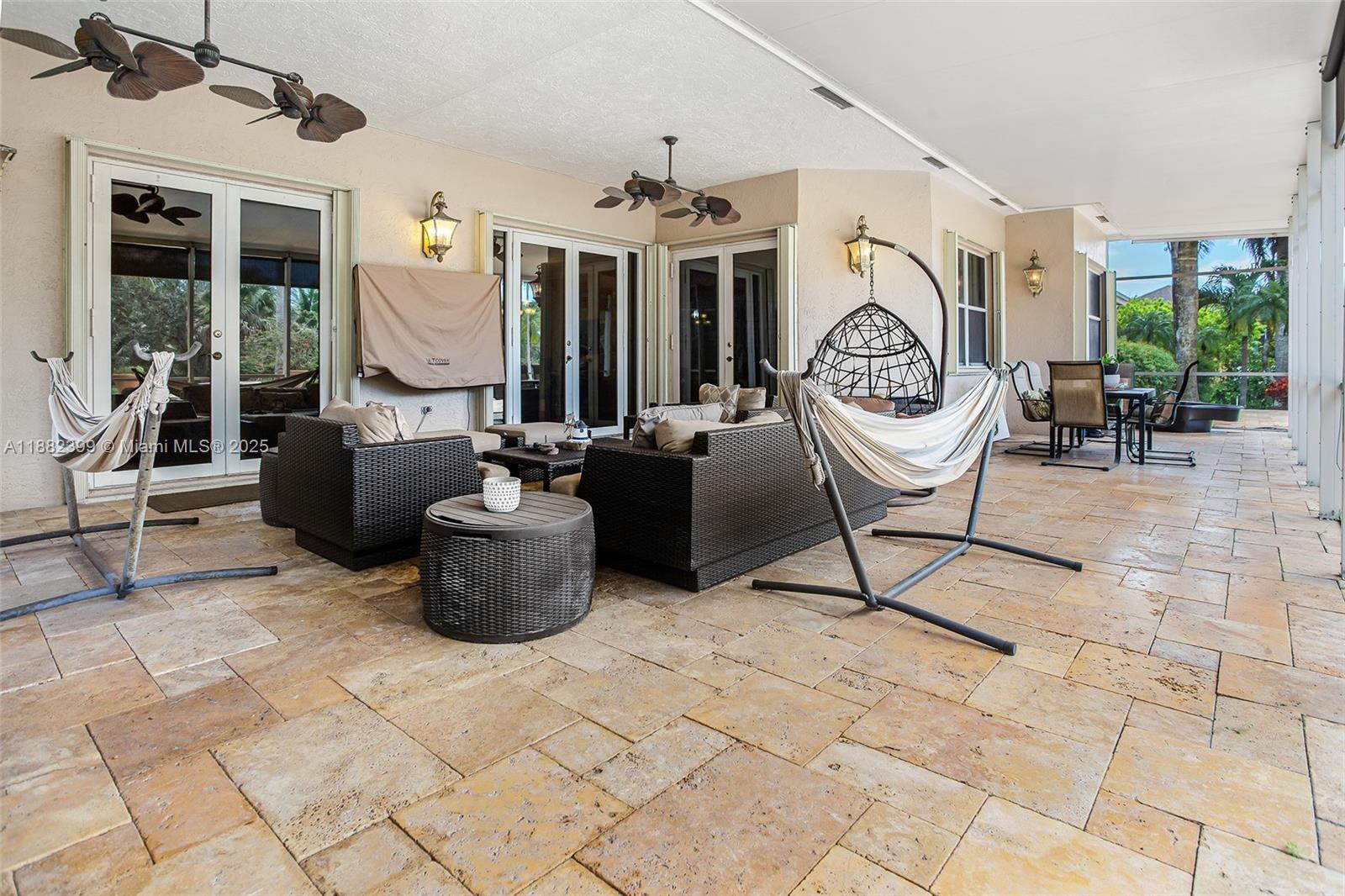 SELIGMAN-KIA ACRES - Residential