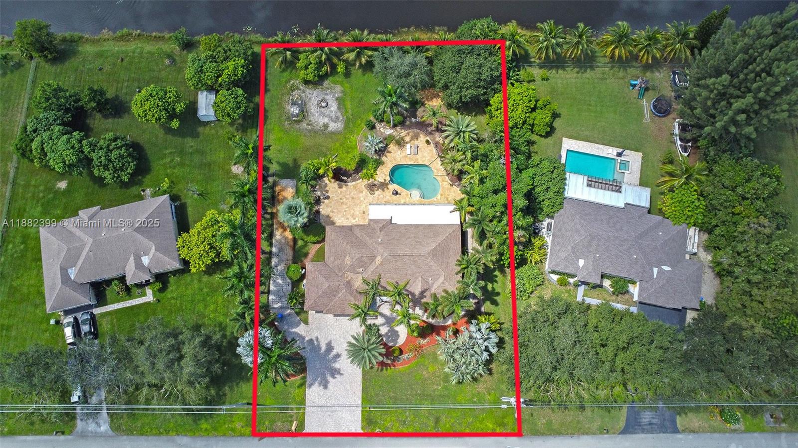 SELIGMAN-KIA ACRES - Residential