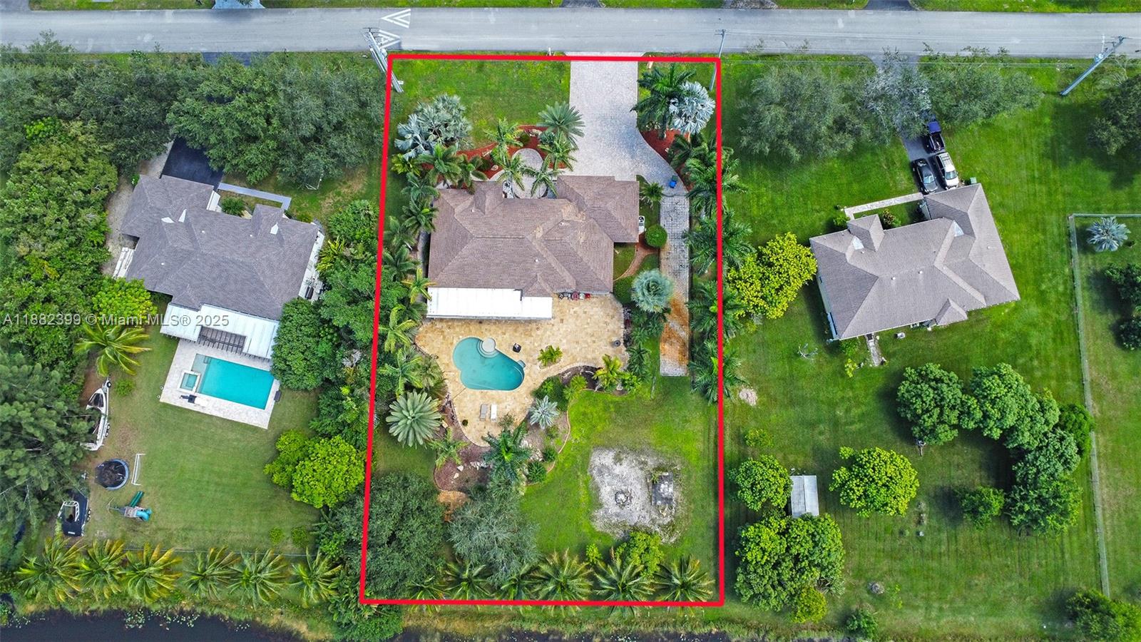 SELIGMAN-KIA ACRES - Residential