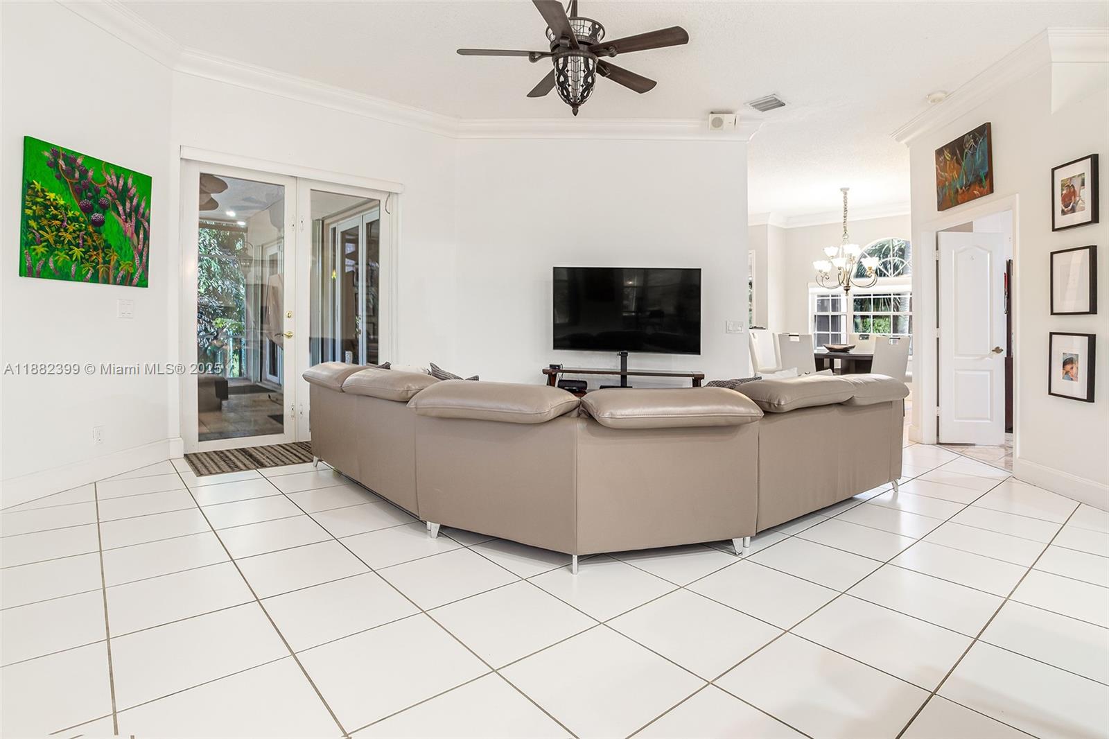 SELIGMAN-KIA ACRES - Residential