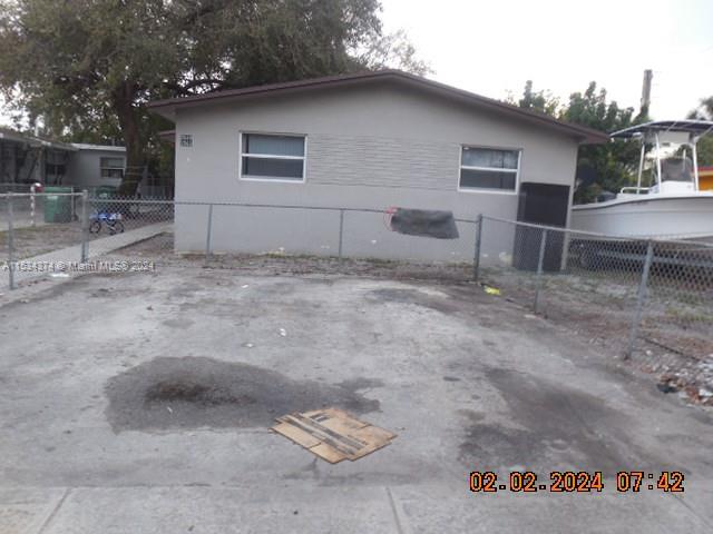 COMMUNITY GARDENS - Residential Income