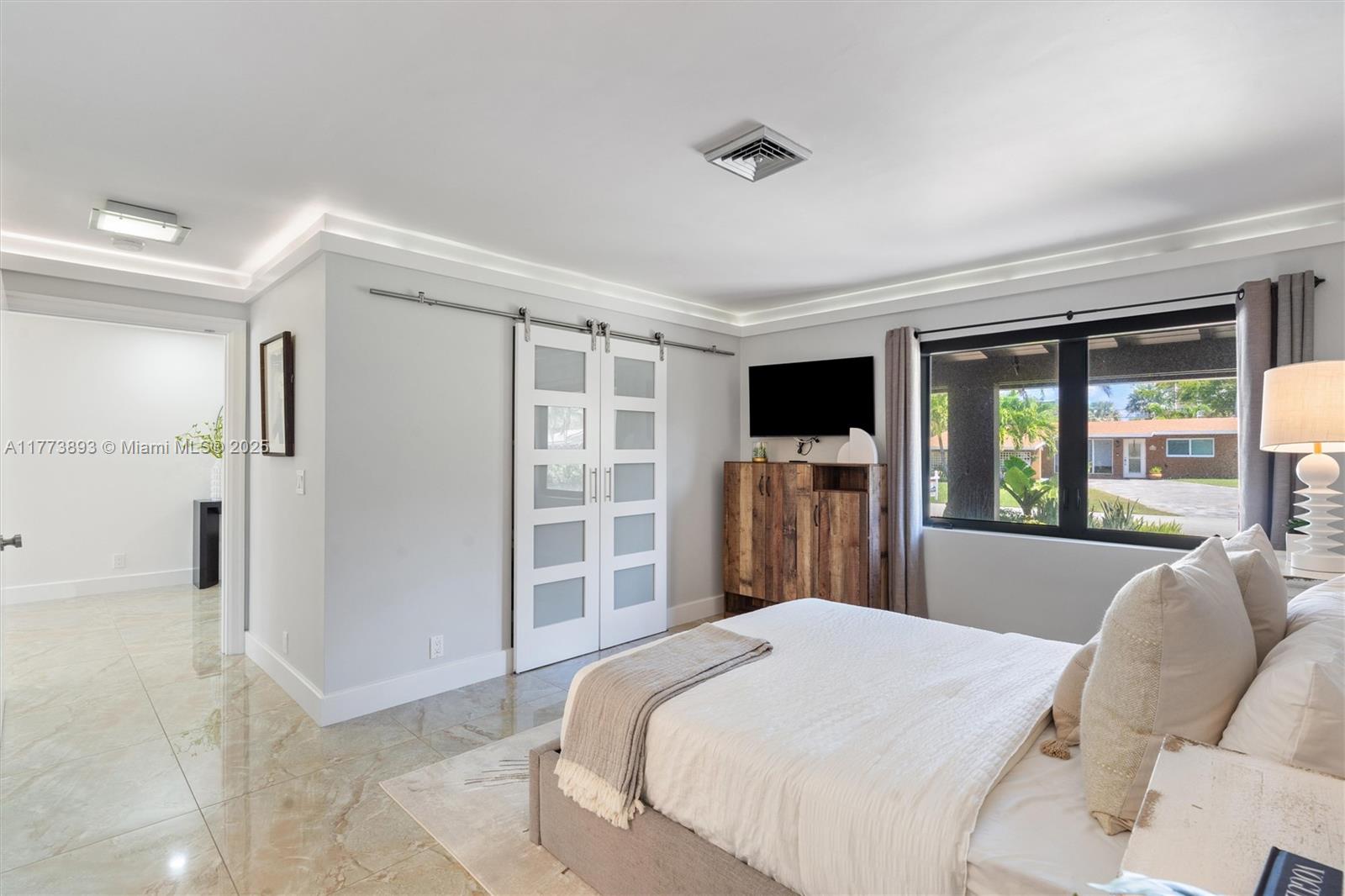 BEL-AIR ISLE - Residential