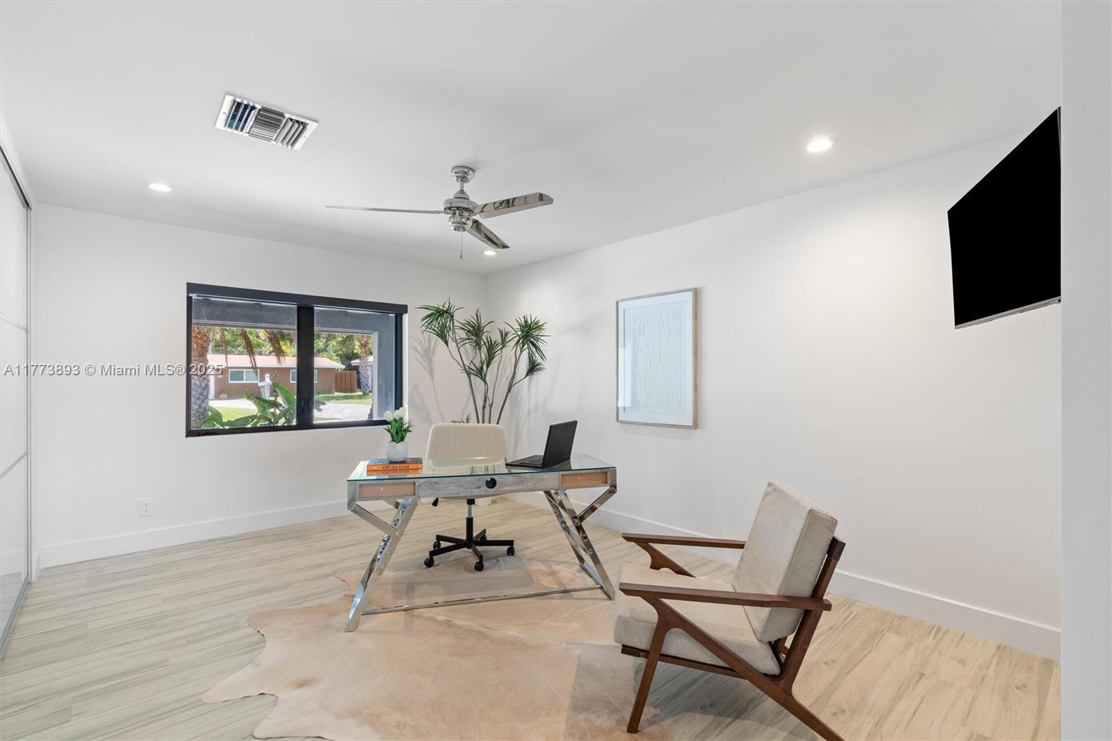 BEL-AIR ISLE - Residential