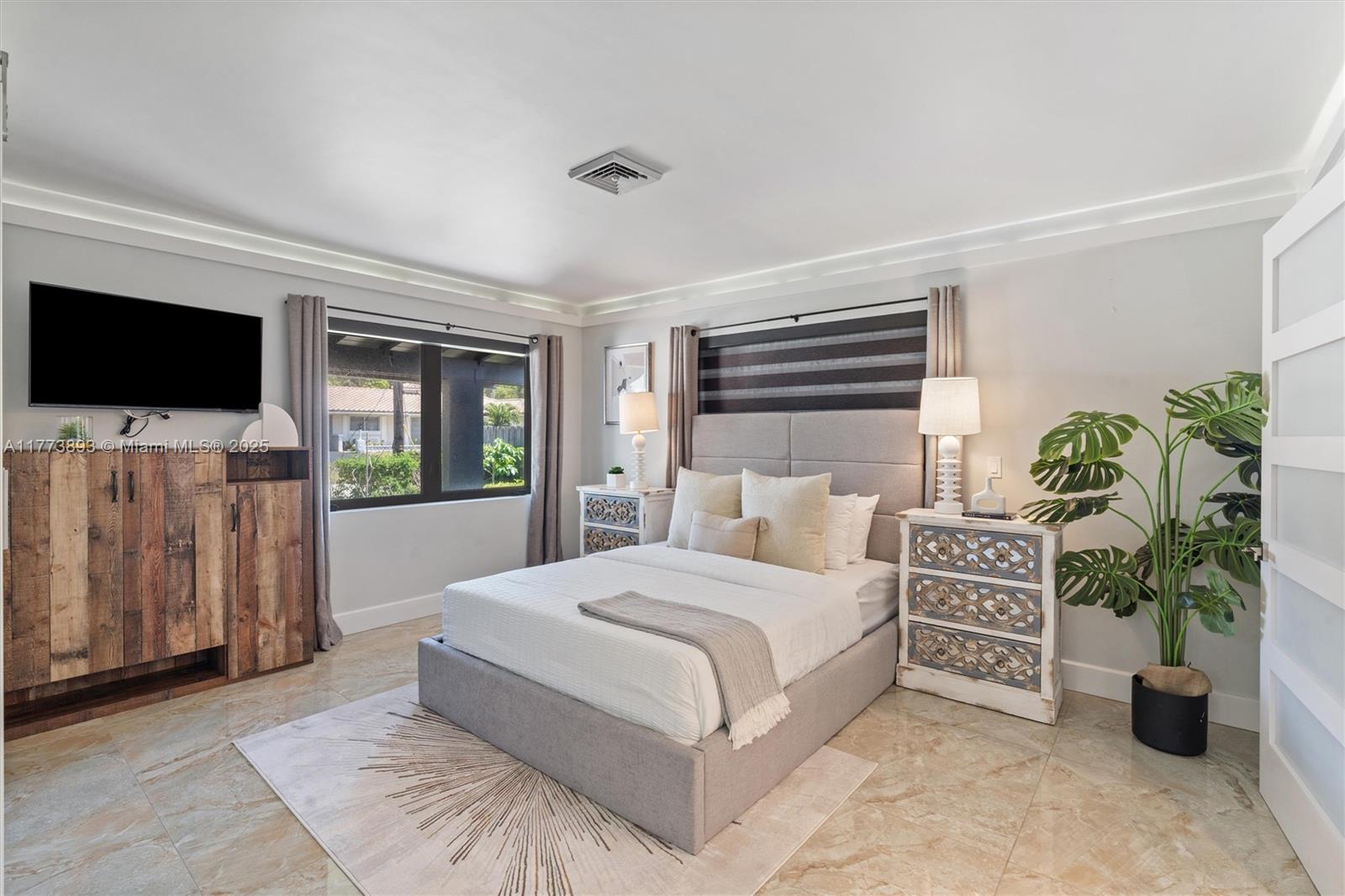 BEL-AIR ISLE - Residential