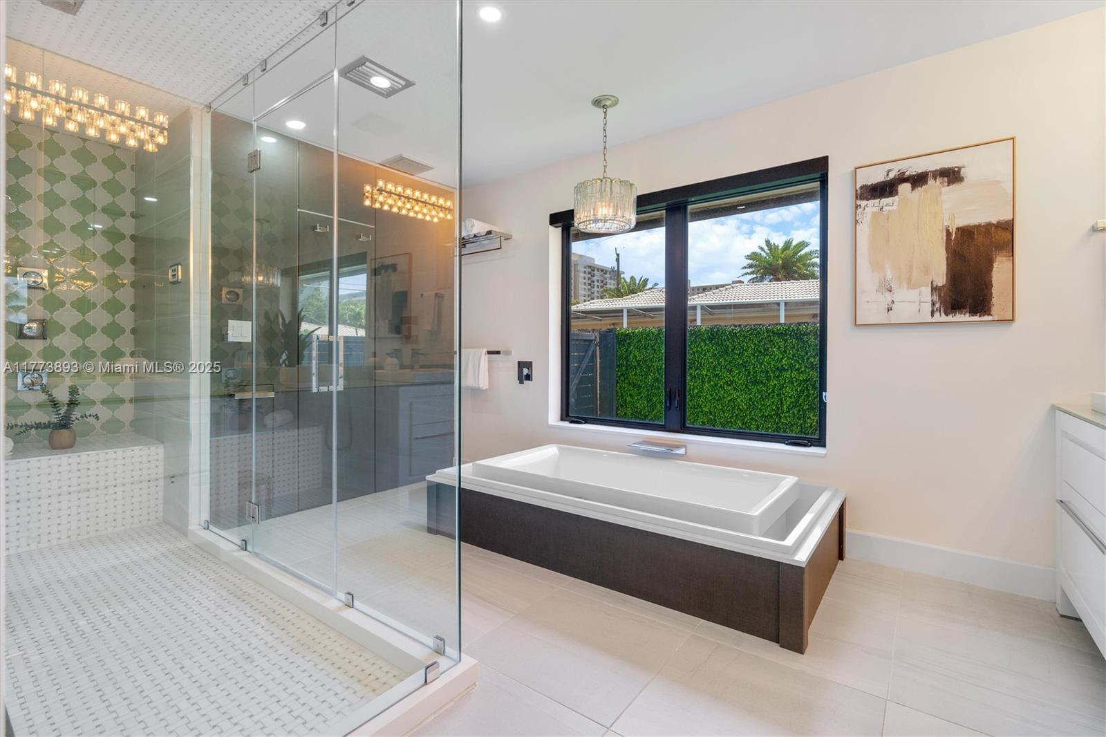 BEL-AIR ISLE - Residential