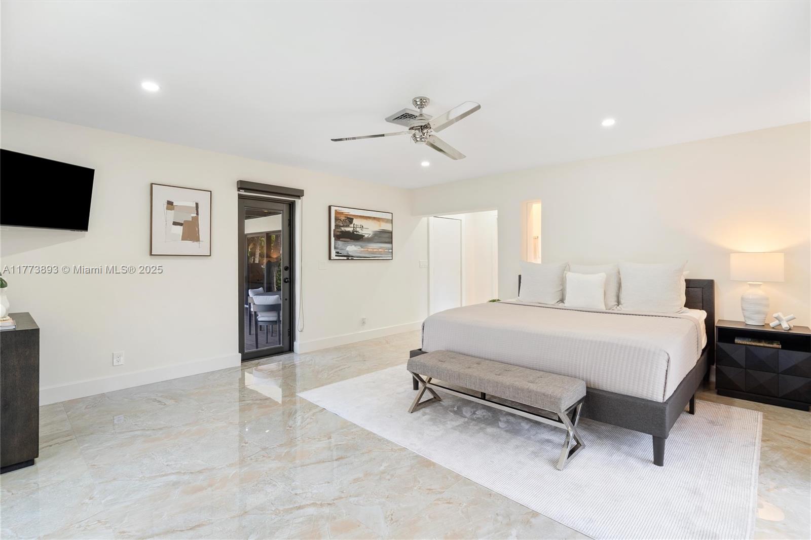 BEL-AIR ISLE - Residential