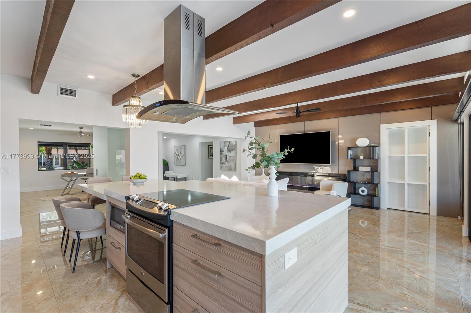 BEL-AIR ISLE - Residential