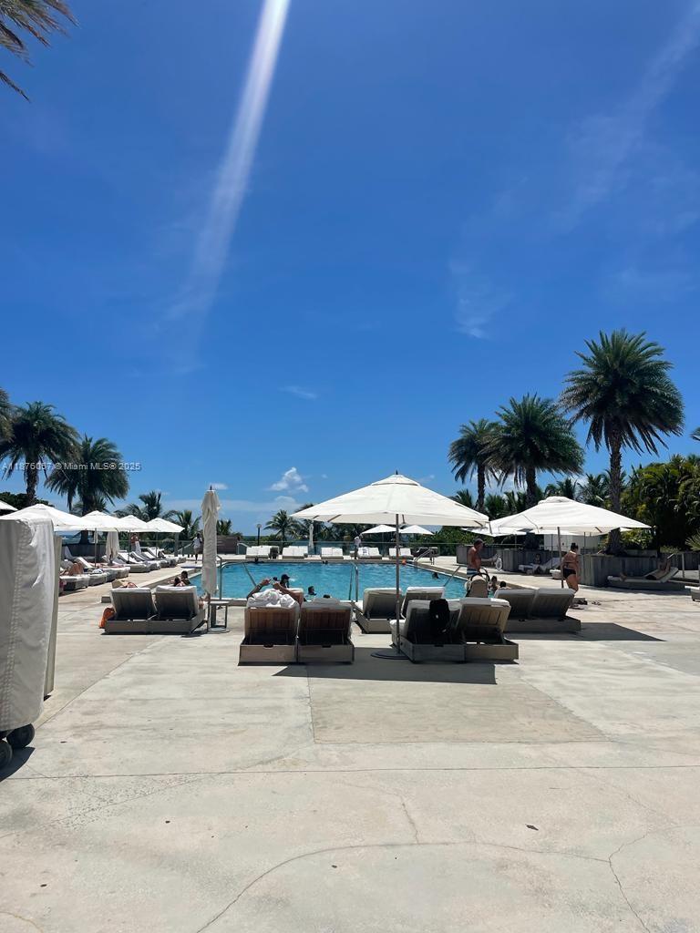 RONEY PALACE CONDO - Residential