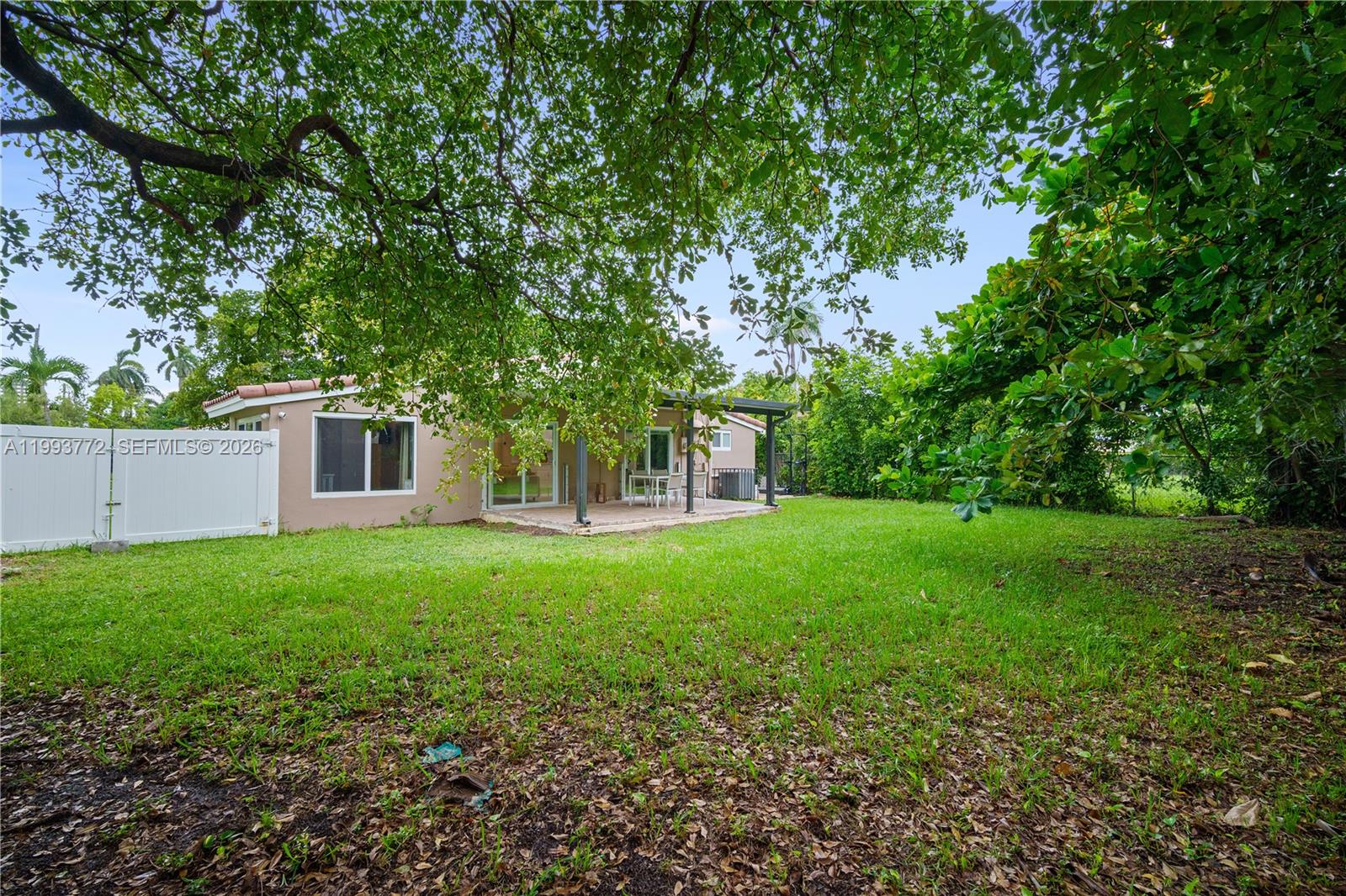 GULFSTREAM ESTATES - Residential