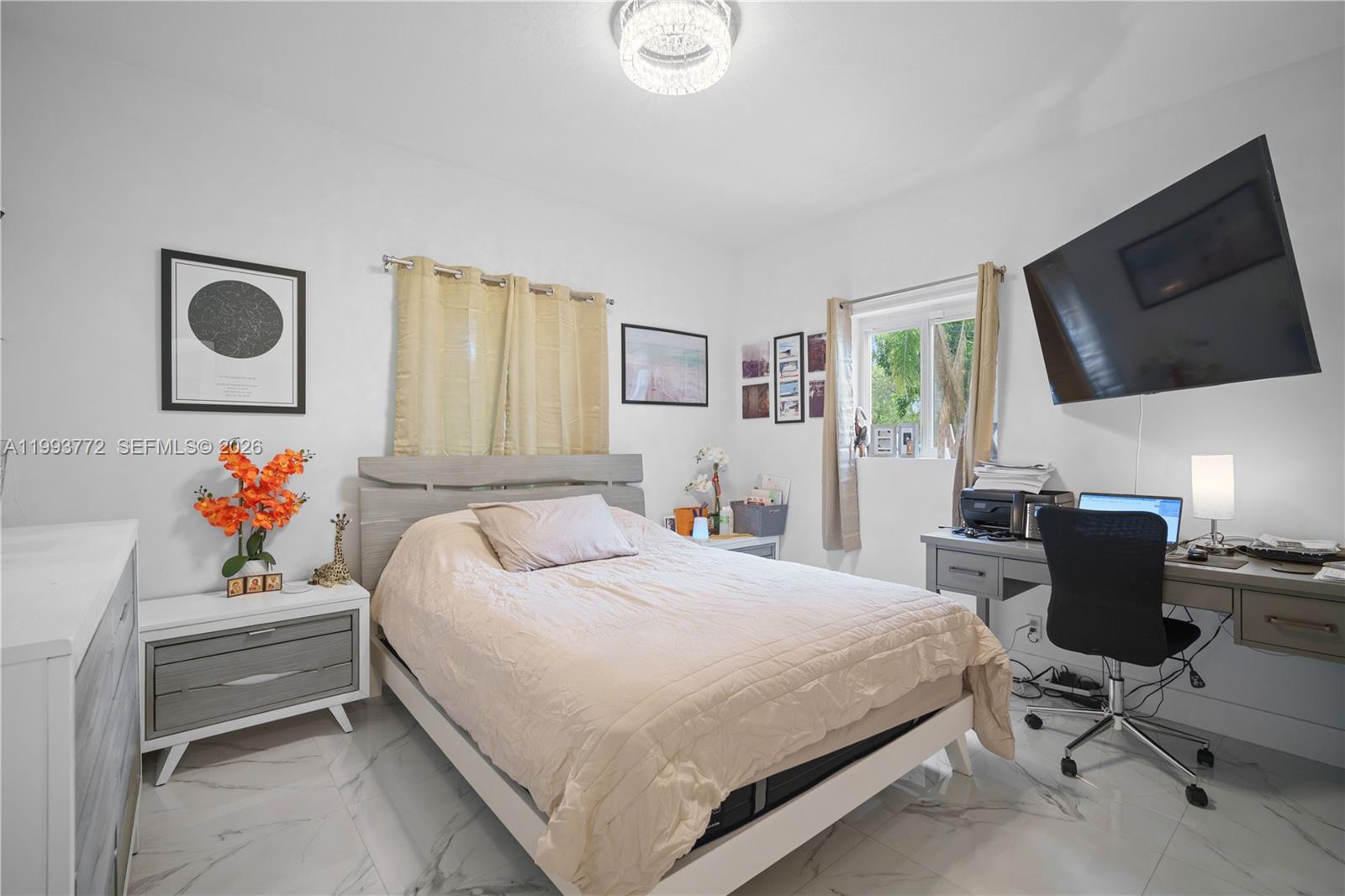 GULFSTREAM ESTATES - Residential