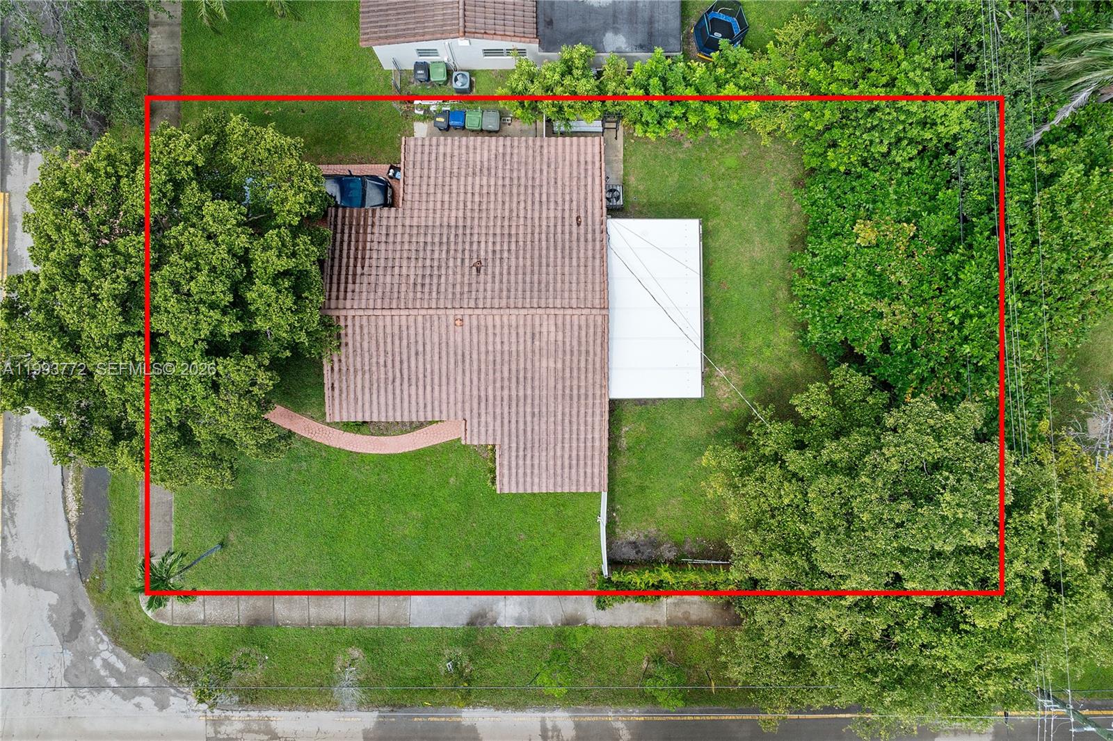 GULFSTREAM ESTATES - Residential