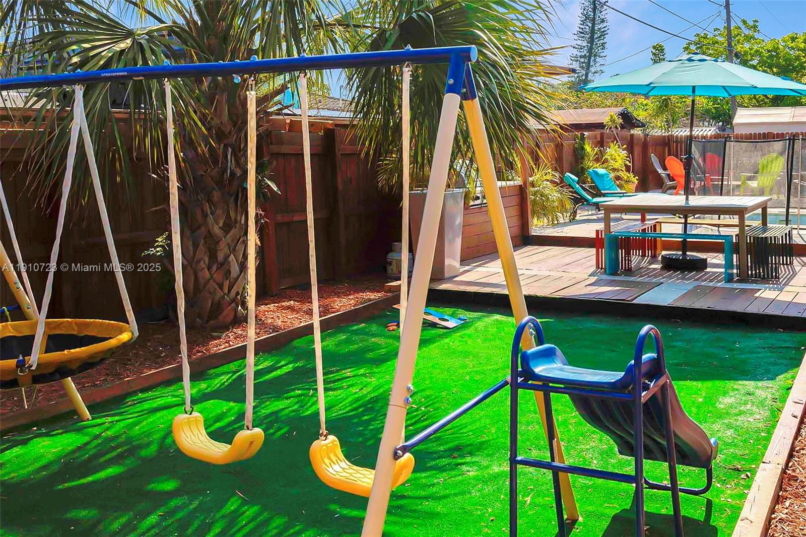 HIBISCUS PARK - Residential Lease