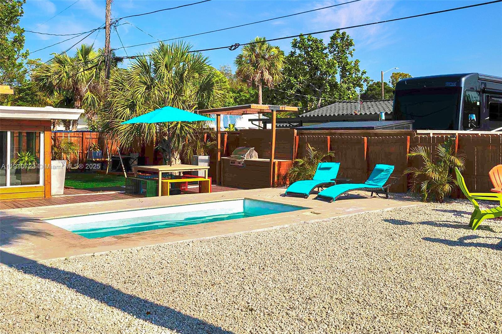 HIBISCUS PARK - Residential Lease