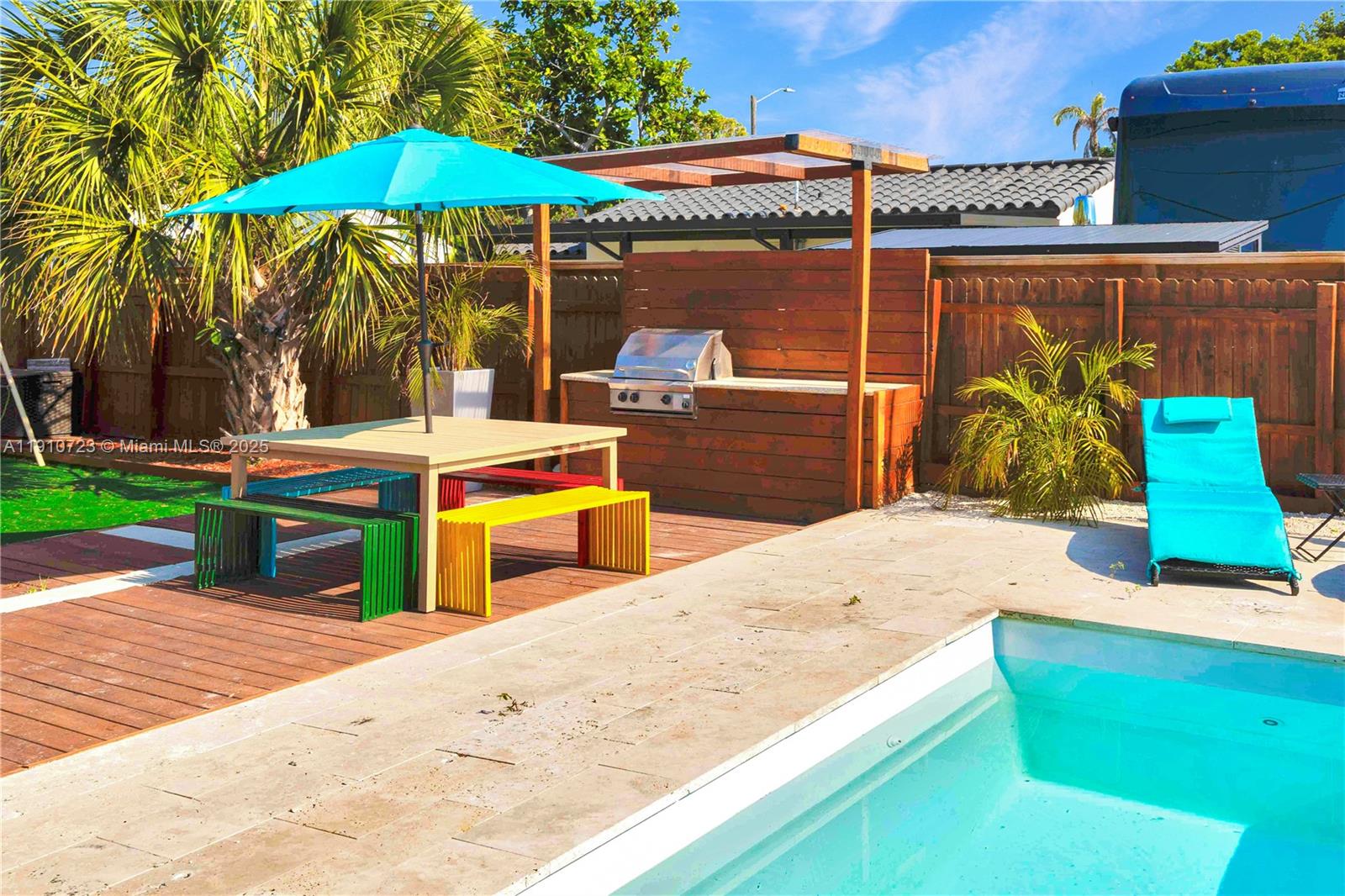 HIBISCUS PARK - Residential Lease